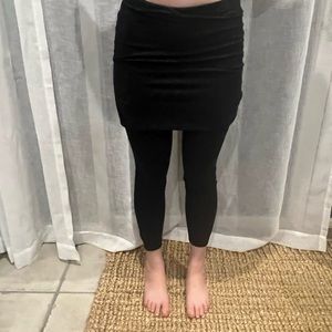 Cabi skirted leggings Black size S